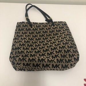 Michael Kors shoulder bag
